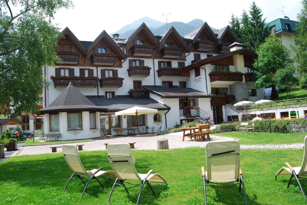 Il Piccolo Dolomiti Resort Andalo Eksteriør billede